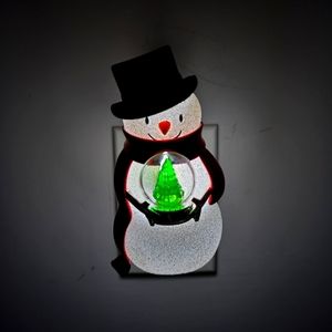 B&BW Snowman Wallflower